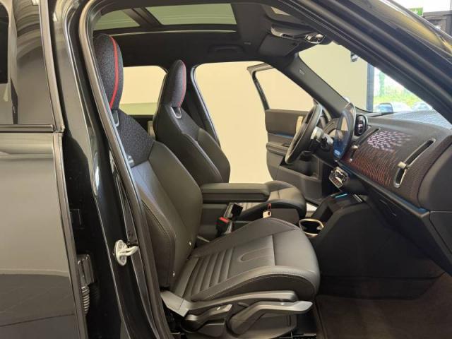Mini Countryman image 3