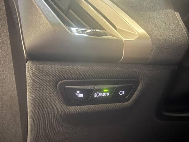 Bmw Ix image 6