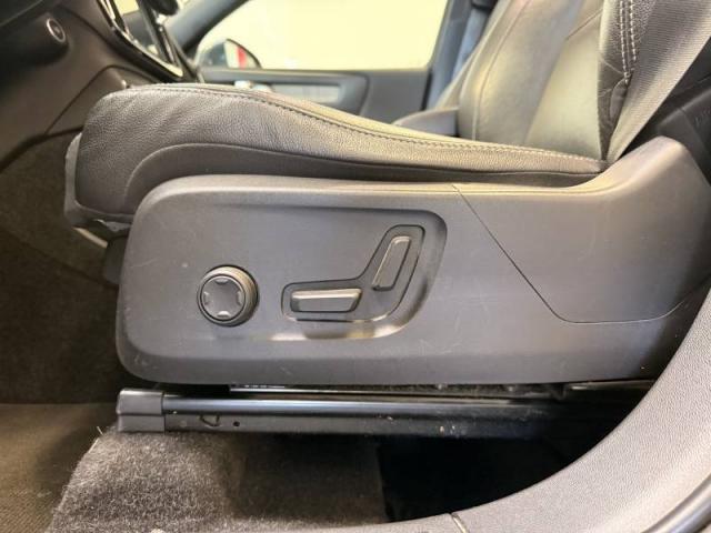 Volvo Xc40 image 3