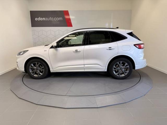 Ford Kuga image 8