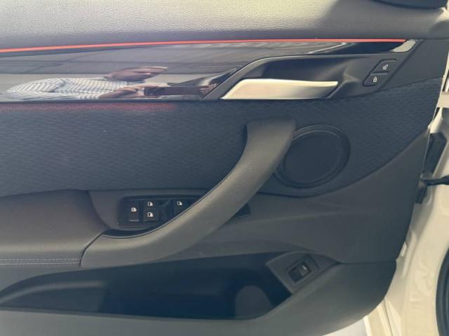 Bmw X1 image 8