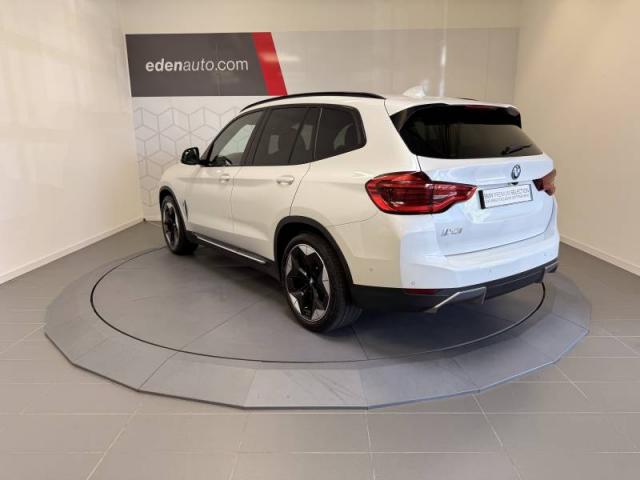 Bmw Ix3 image 9