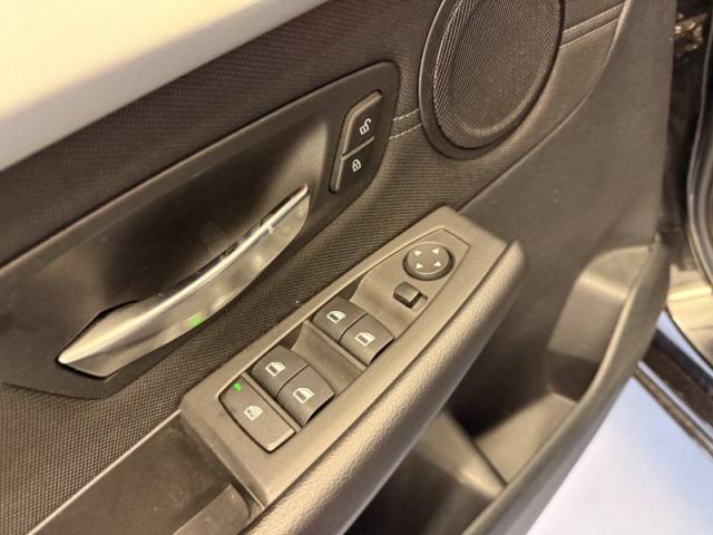 Bmw Serie 2 image 5