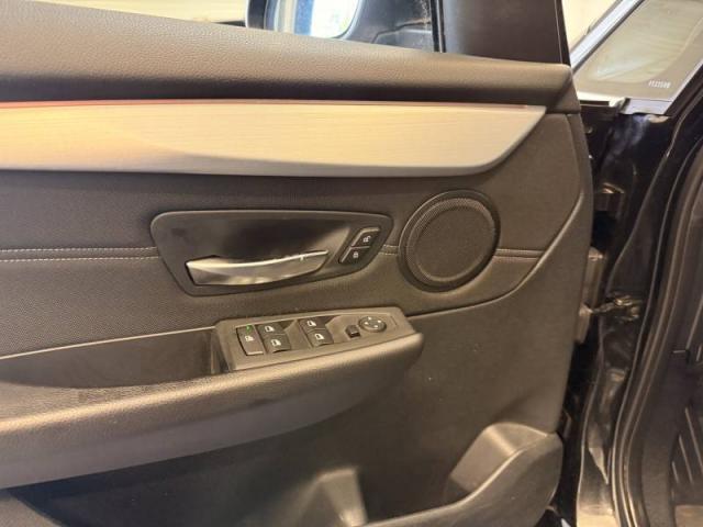 Bmw Serie 2 image 4