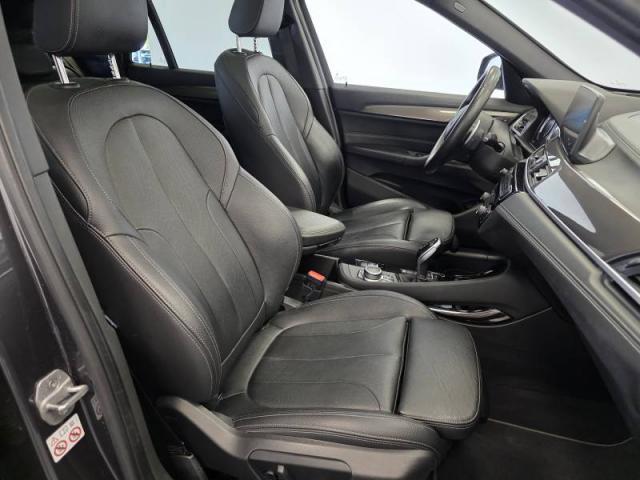Bmw X1 image 1