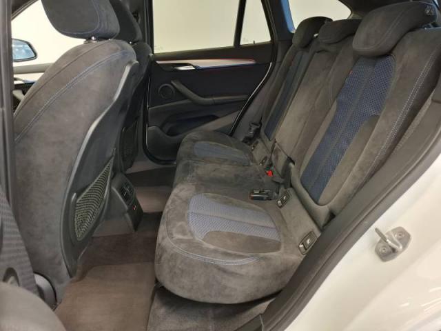 Bmw X1 image 9