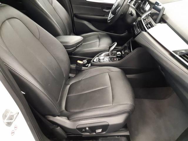 Bmw Serie 2 image 9
