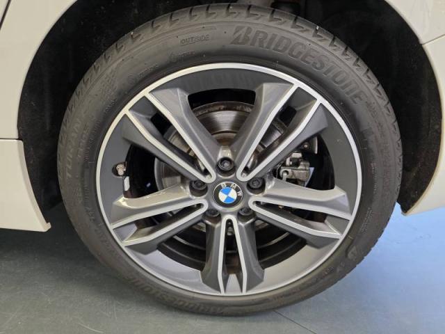 Bmw Série 1 image 6