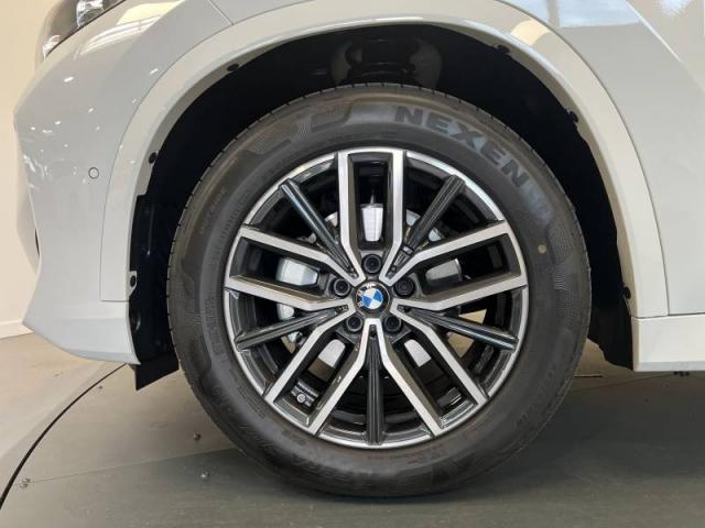 Bmw X1 image 2