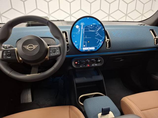 Mini Countryman image 5