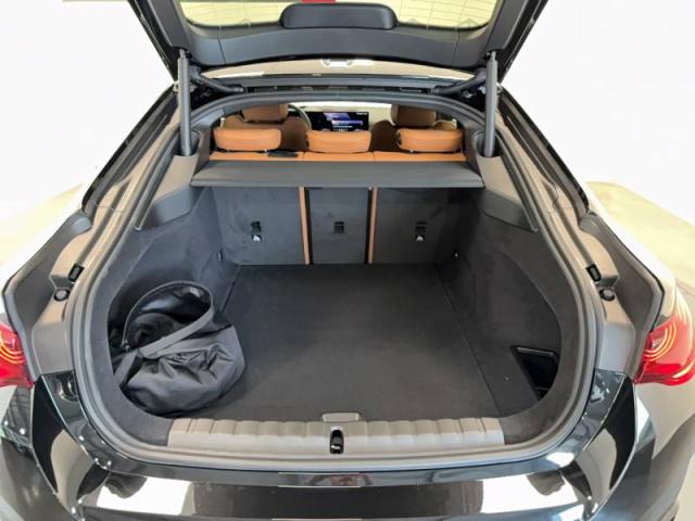 Bmw I4 image 5