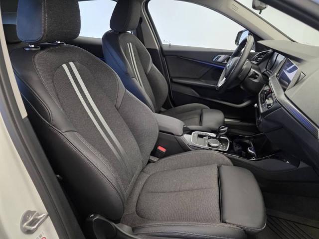 Bmw Série 1 image 8