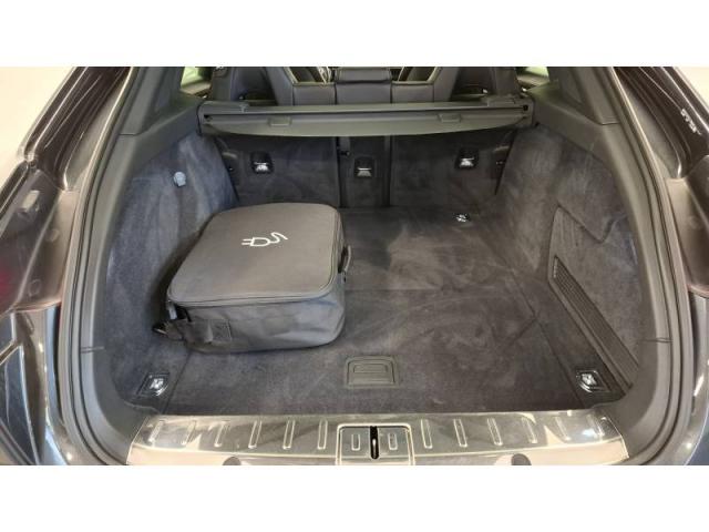 Porsche Panamera image 6