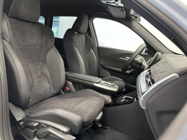 Bmw X1 image 6