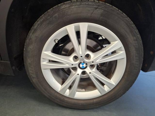 Bmw X1 image 9