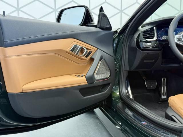 Bmw Z4 image 6