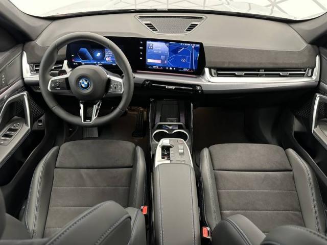 Bmw X1 image 3