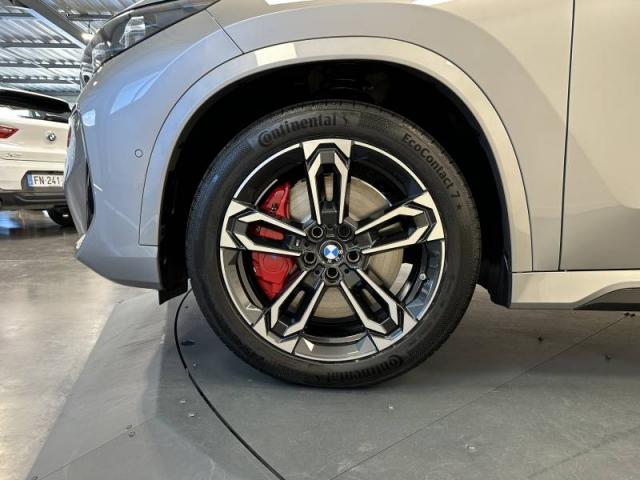 Bmw X1 image 1