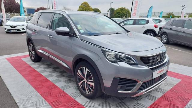 Peugeot 5008 image 3