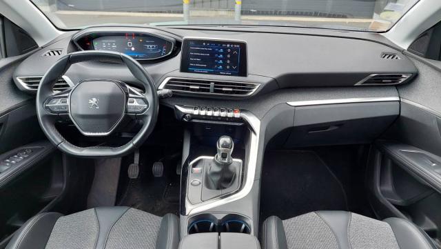 Peugeot 5008 image 7