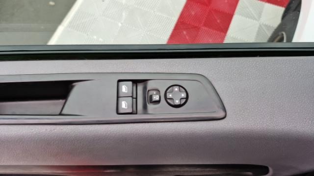 Peugeot Expert image 3
