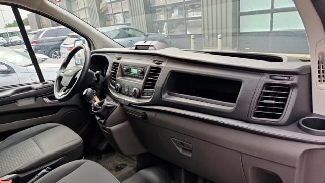 Ford Transit Custom image 5