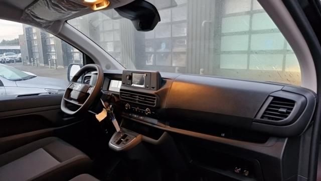 Opel Vivaro image 6