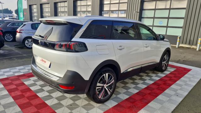 Peugeot 5008 image 5
