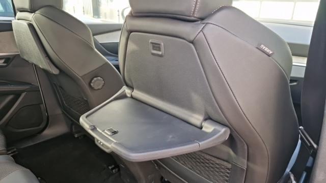 Peugeot 5008 image 6
