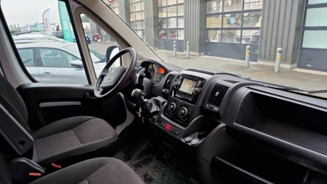 Peugeot Boxer image 7