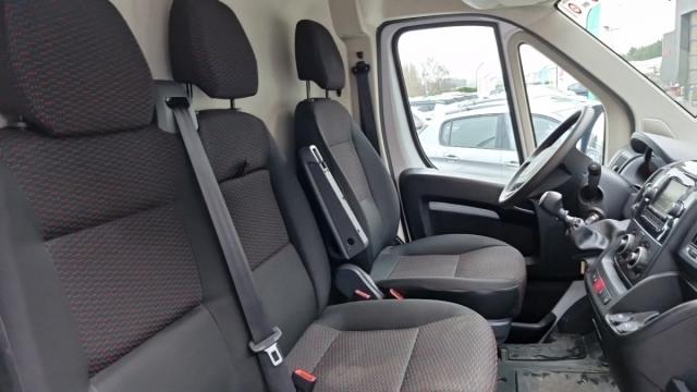 Peugeot Boxer image 8