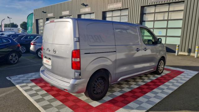 Opel Vivaro image 9
