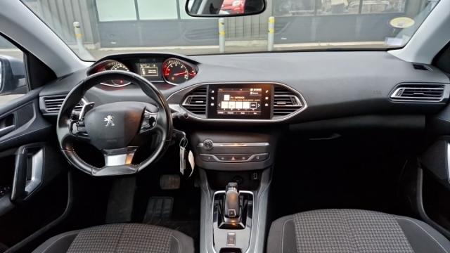 Peugeot 308 image 6
