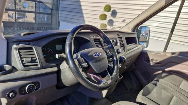 Ford Transit image 1