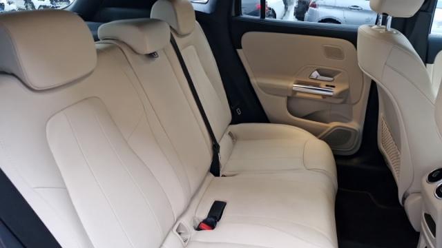Mercedes Benz Gla image 4