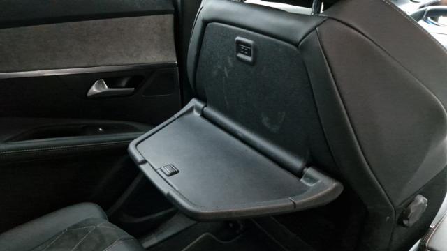 Peugeot 5008 image 9