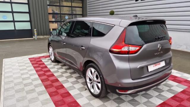 Renault Grand Scénic image 1