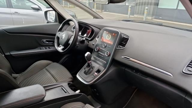 Renault Grand Scénic image 4