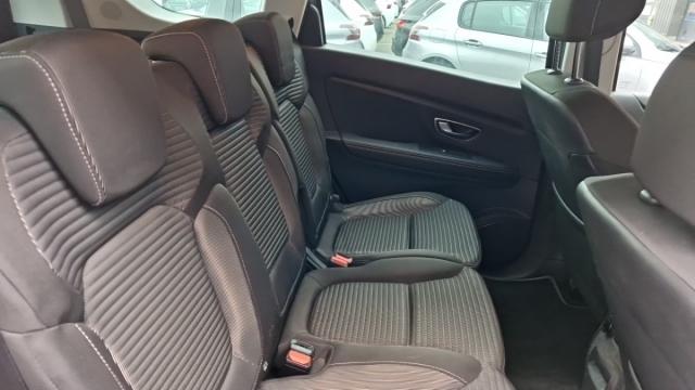 Renault Grand Scénic image 3