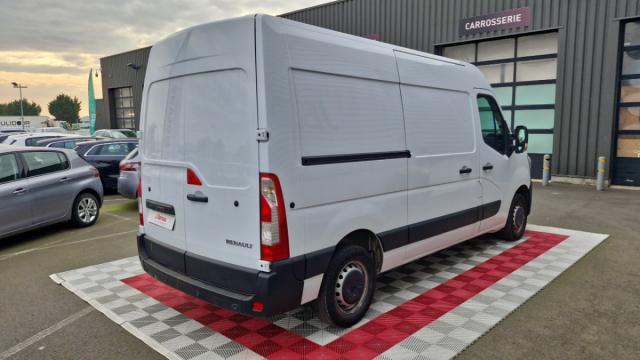 Renault Master image 8