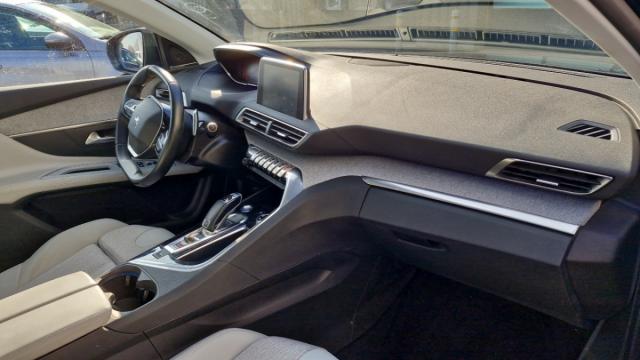 Peugeot 3008 image 6