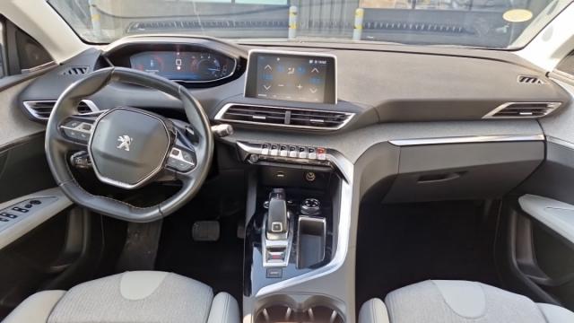 Peugeot 3008 image 3