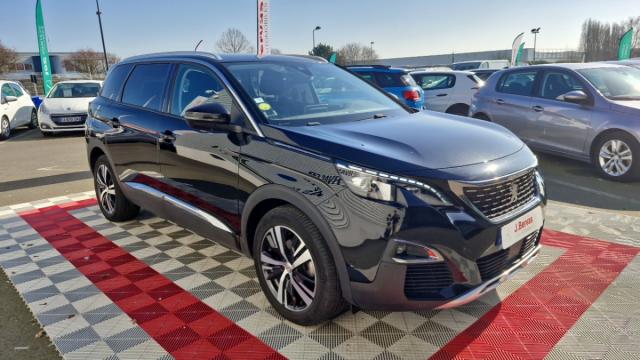 Peugeot 5008 image 4