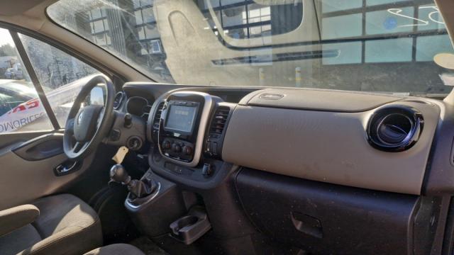 Renault Trafic image 4
