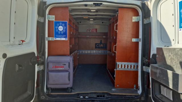 Renault Trafic image 8