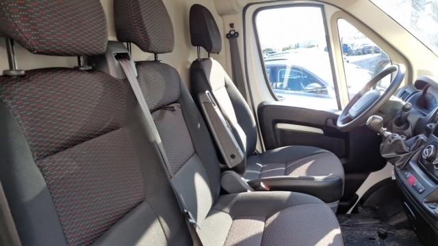 Peugeot Boxer image 3
