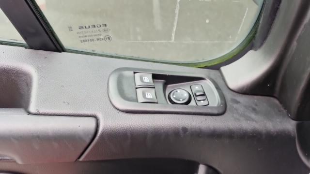 Renault Master image 1