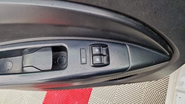 Opel Combo Cargo image 8