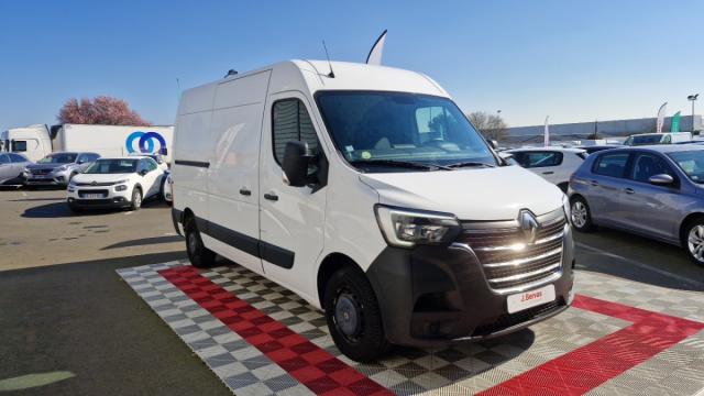 Renault Master image 9