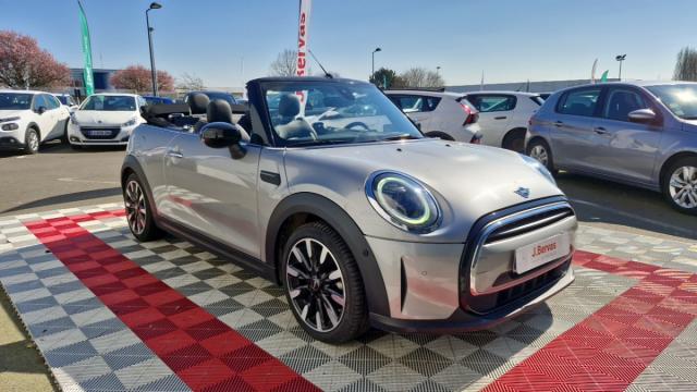 Mini Cabrio image 3
